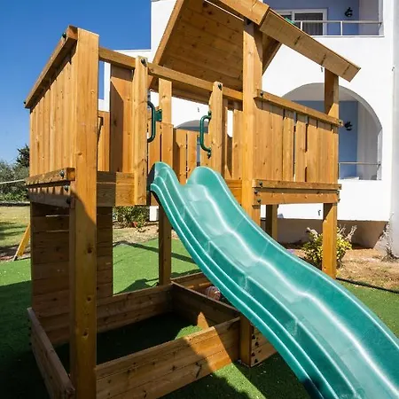 Sun Κολύμπια