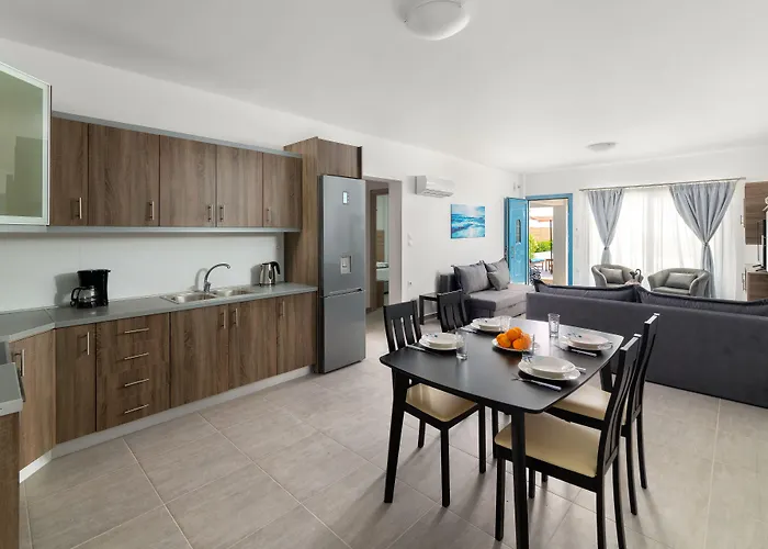 克林比亚骄阳酒店 3* 科林比亚