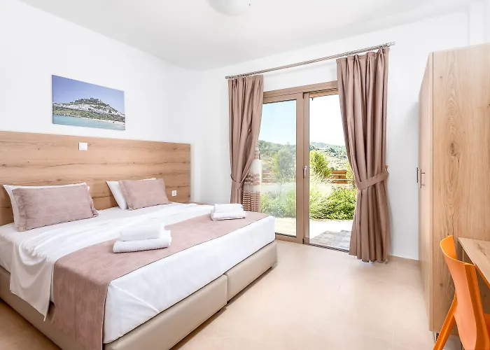 克林比亚骄阳酒店 3* 科林比亚