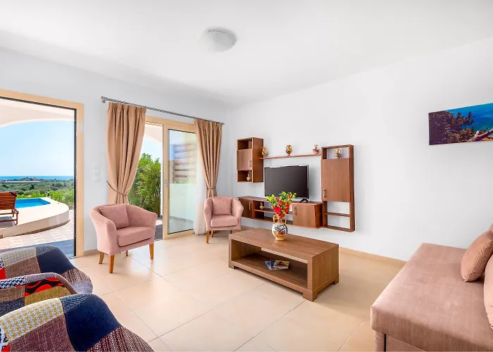 克林比亚骄阳酒店